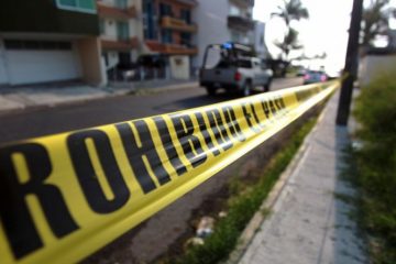 Sujeto mata a su esposa frente a sus hijos en Veracruz