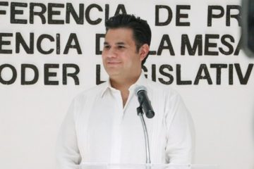 Willy Ochoa, nuevo gobernador de Chiapas por 10 días