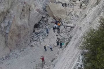 Un muerto y 4 sepultados por derrumbe en mina en Hidalgo