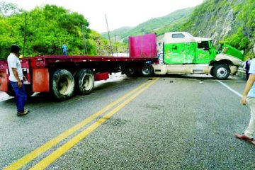 Coyotito de trailero, deja al menos 20 lesionados en la Chiapa-SCLC