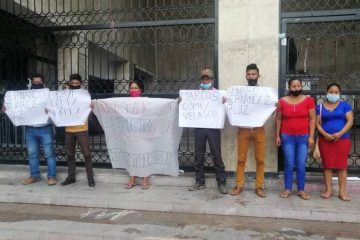 Familiares piden libertad de cuatro detenidos en Amatán