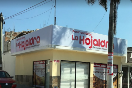 Hombres asaltan panificadora en la colonia Las Palmas