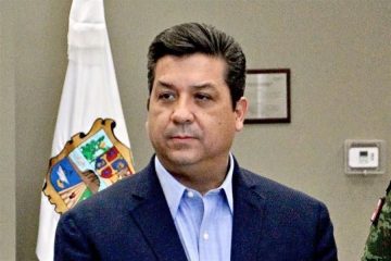INM emite alerta migratoria contra García Cabeza de Vaca
