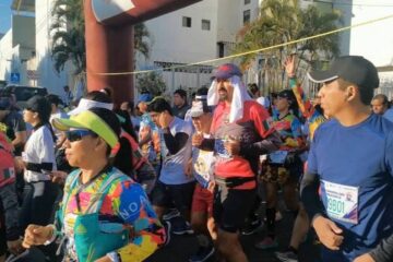 Más de 10 mil personas participaron en la carrera del Parachico 2023