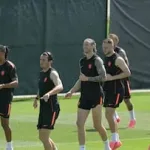 Jugadores entrenan durante el Mundial 2026