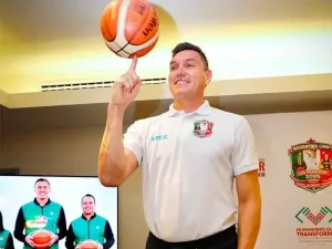 Eduardo Najera en presentacion del campamento Los Primeros Chiapas 2026