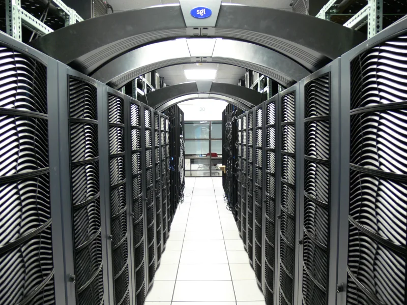 Centro de datos como referencia de inteligencia artificial y seguridad digital