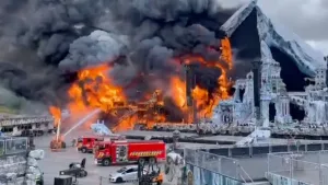 Incendio en un escenario musical durante un evento en Belgica