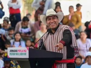 Eduardo Ramírez durante la Jornada por la Paz en Pantelhó, Chiapas