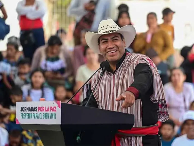 Eduardo Ramírez durante la Jornada por la Paz en Pantelhó, Chiapas