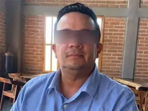 Imagen del periodista atacado en Cintalapa con el rostro parcialmente protegido