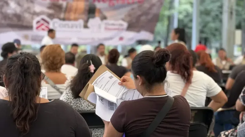 Familias realizan tramite para el programa Vivienda para el Bienestar en Tapachula