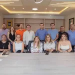 Representantes de Salud Chiapas y CANIRAC reunidos para fortalecer medidas sanitarias