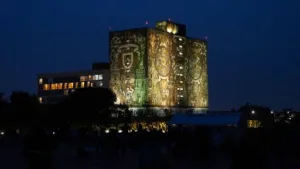 Imagen relacionada con la revisión del examen de admisión en línea de la UNAM