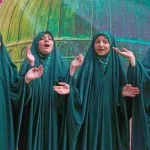 Mujeres participan en una conmemoración religiosa en Teherán