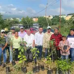 Siembra de árboles en el parque de la localidad Los Chiapas, Chiapa de Corzo