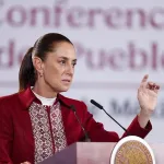 Claudia Sheinbaum durante una conferencia en Palacio Nacional