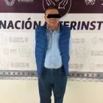 César Jáuregui tras su detención en Chihuahua, según la fotografía difundida por la coordinación de seguridad municipal