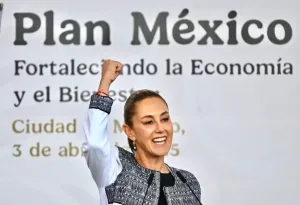 Claudia Sheinbaum durante un acto relacionado con el Plan México